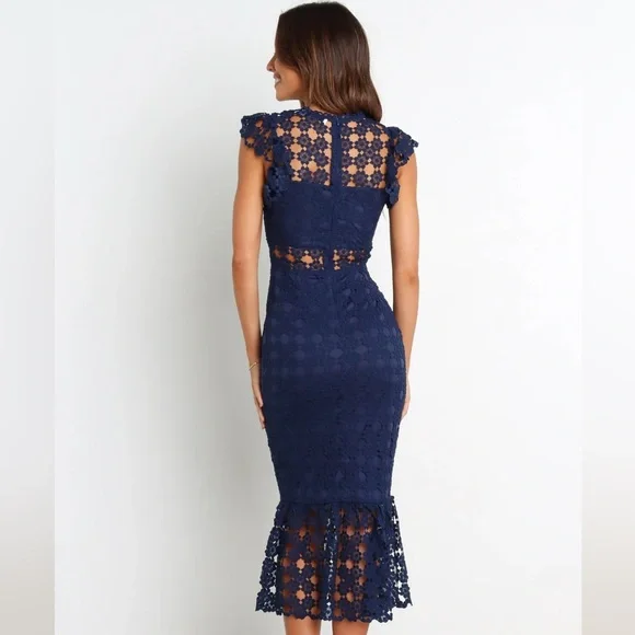 Petal & Pup Lauren Navy Dress Size Size 8 - Picture 3 of 11